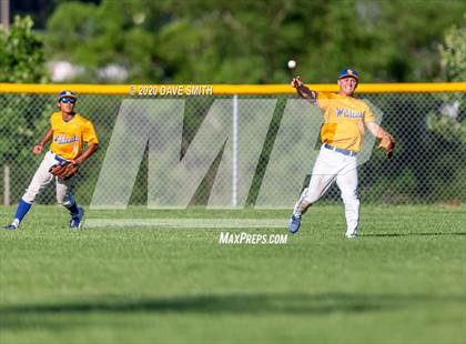 Thumbnail 3 in Davenport Central @ Davenport North photogallery.