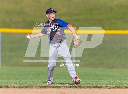 Thumbnail 3 in Davenport Central @ Davenport North photogallery.