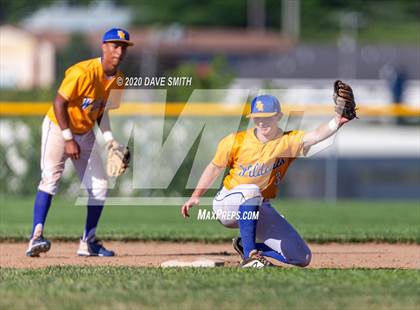 Thumbnail 1 in Davenport Central @ Davenport North photogallery.