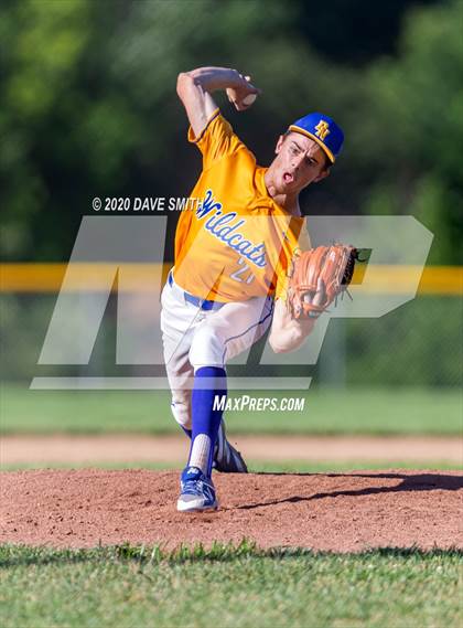 Thumbnail 3 in Davenport Central @ Davenport North photogallery.