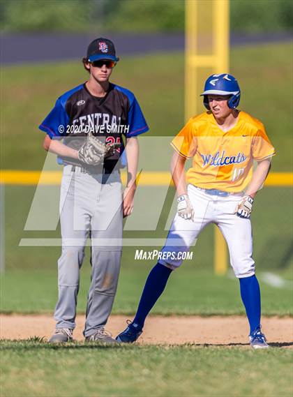 Thumbnail 2 in Davenport Central @ Davenport North photogallery.