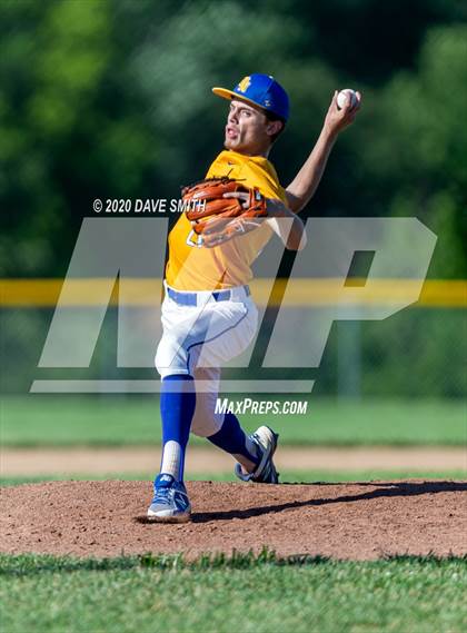 Thumbnail 2 in Davenport Central @ Davenport North photogallery.