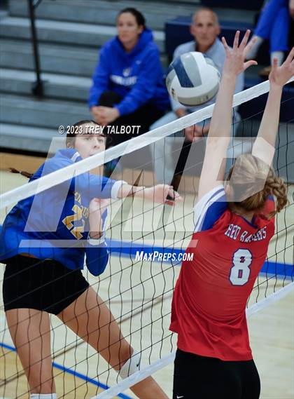 Thumbnail 1 in Fairport @ Irondequoit photogallery.
