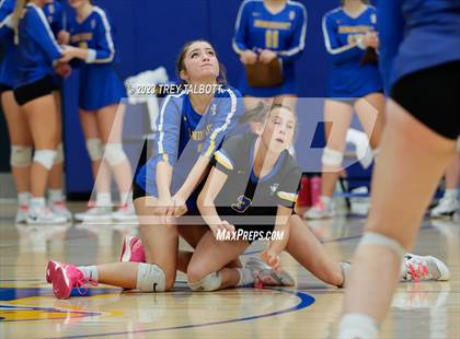 Thumbnail 2 in Fairport @ Irondequoit photogallery.