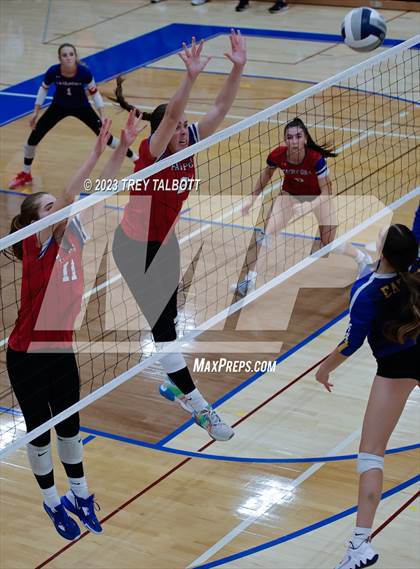 Thumbnail 1 in Fairport @ Irondequoit photogallery.