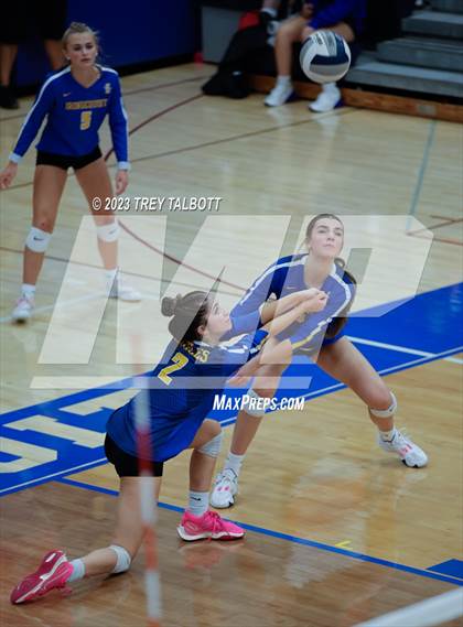 Thumbnail 3 in Fairport @ Irondequoit photogallery.