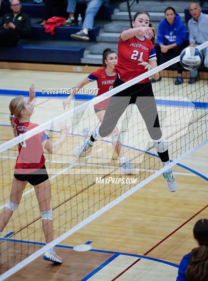 Thumbnail 2 in Fairport @ Irondequoit photogallery.