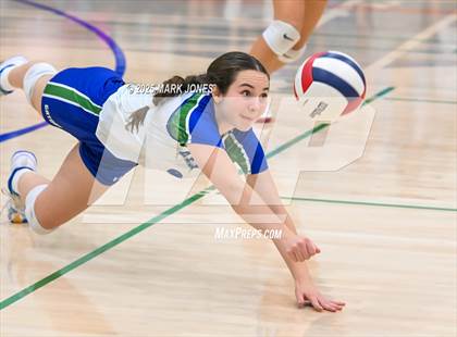 Thumbnail 2 in Xavier College Prep vs. Liberty photogallery.