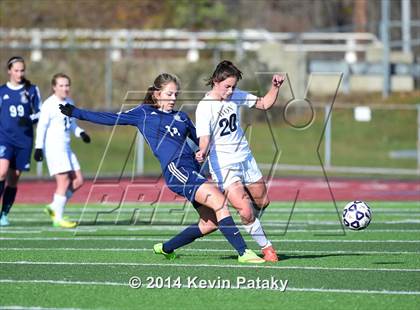 Thumbnail 2 in Immaculate vs. Avon (CIAC Class L Final) photogallery.