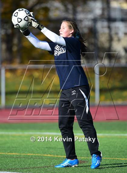 Thumbnail 1 in Immaculate vs. Avon (CIAC Class L Final) photogallery.