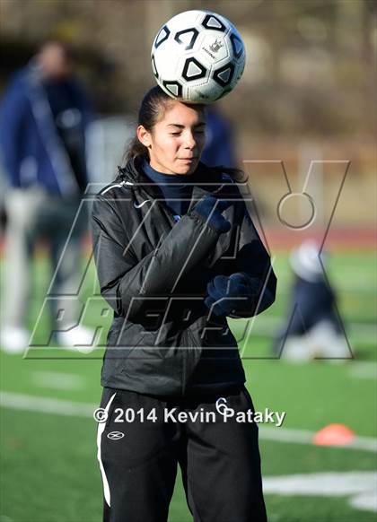 Thumbnail 1 in Immaculate vs. Avon (CIAC Class L Final) photogallery.