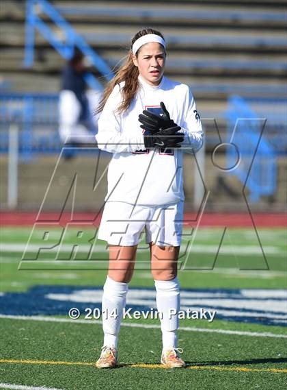 Thumbnail 2 in Immaculate vs. Avon (CIAC Class L Final) photogallery.
