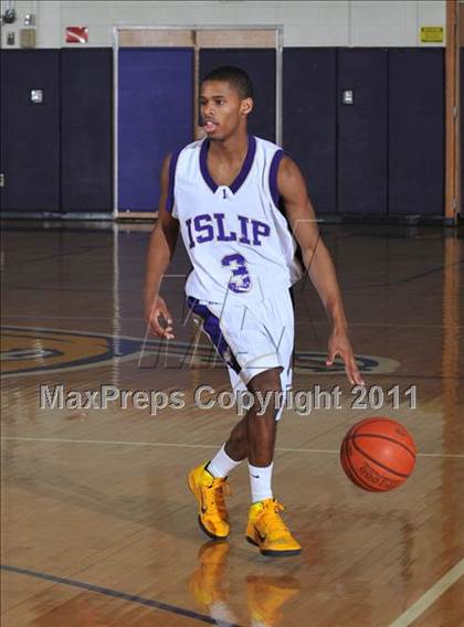 Thumbnail 3 in Sayville @ Islip photogallery.