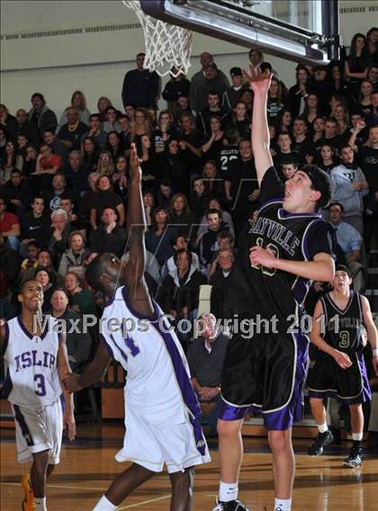 Thumbnail 3 in Sayville @ Islip photogallery.