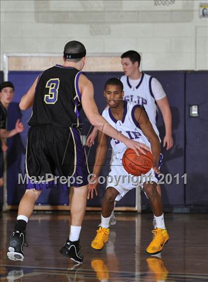 Thumbnail 2 in Sayville @ Islip photogallery.