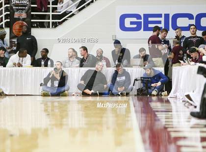 Thumbnail 2 in Chino Hills vs. Spartanburg Day (Spalding Hoophall Classic) photogallery.