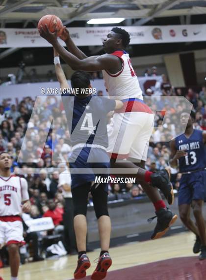 Thumbnail 1 in Chino Hills vs. Spartanburg Day (Spalding Hoophall Classic) photogallery.