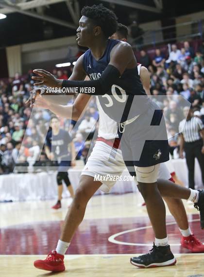 Thumbnail 3 in Chino Hills vs. Spartanburg Day (Spalding Hoophall Classic) photogallery.