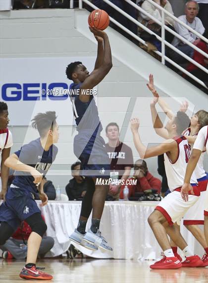 Thumbnail 3 in Chino Hills vs. Spartanburg Day (Spalding Hoophall Classic) photogallery.