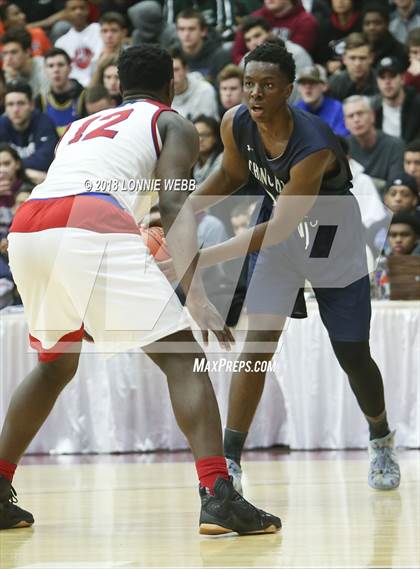 Thumbnail 1 in Chino Hills vs. Spartanburg Day (Spalding Hoophall Classic) photogallery.