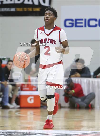 Thumbnail 2 in Chino Hills vs. Spartanburg Day (Spalding Hoophall Classic) photogallery.