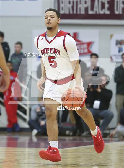 Thumbnail 3 in Chino Hills vs. Spartanburg Day (Spalding Hoophall Classic) photogallery.
