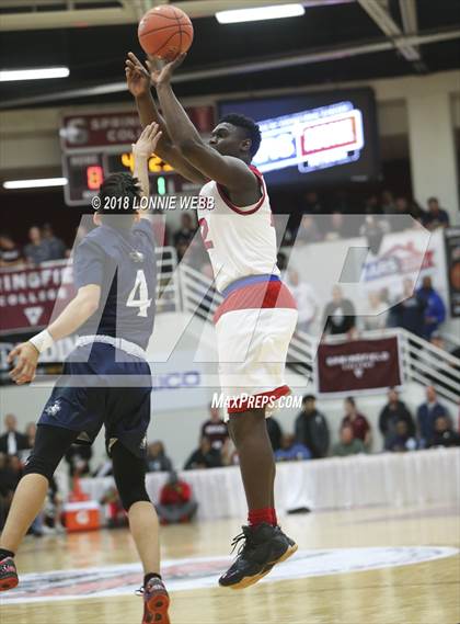 Thumbnail 3 in Chino Hills vs. Spartanburg Day (Spalding Hoophall Classic) photogallery.