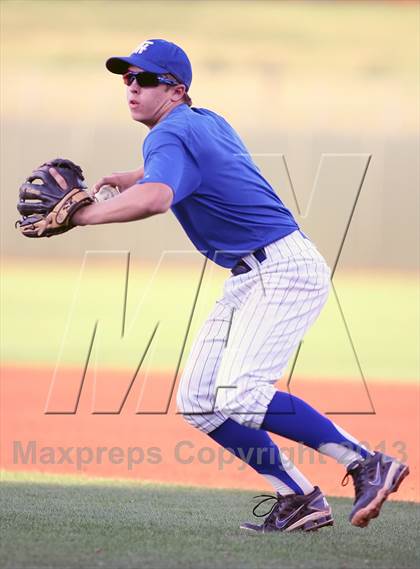 Thumbnail 3 in Empire vs. Fountain Hills (AIA D3 Final) photogallery.