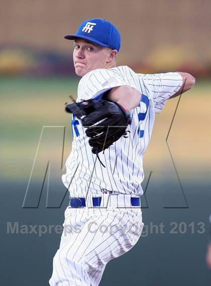 Thumbnail 2 in Empire vs. Fountain Hills (AIA D3 Final) photogallery.