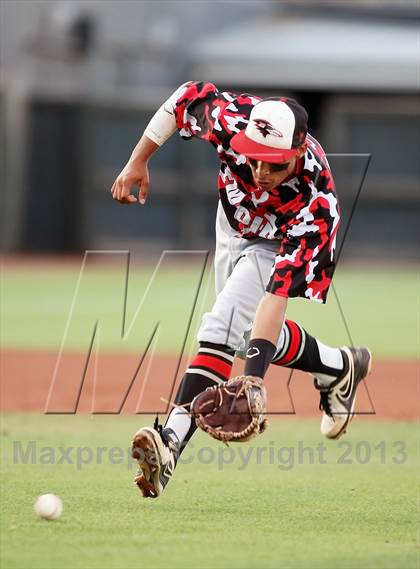 Thumbnail 2 in Empire vs. Fountain Hills (AIA D3 Final) photogallery.
