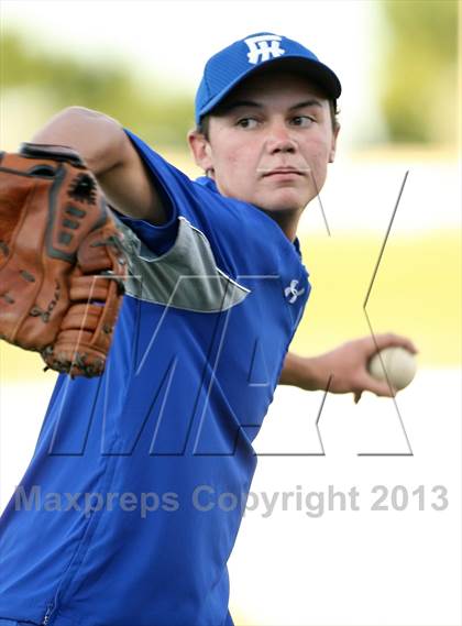 Thumbnail 2 in Empire vs. Fountain Hills (AIA D3 Final) photogallery.