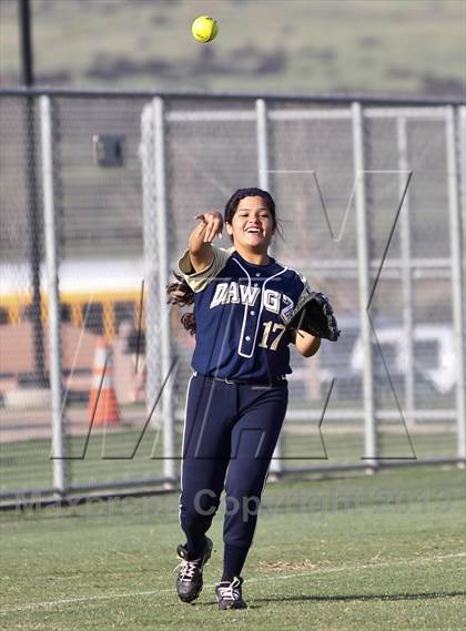 Thumbnail 1 in North vs Golden Valley (Mira Monte Invitational) photogallery.