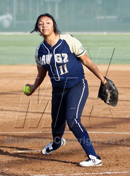 Thumbnail 3 in North vs Golden Valley (Mira Monte Invitational) photogallery.