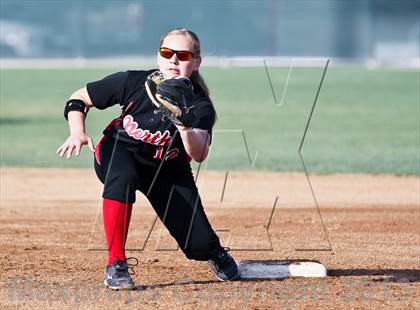 Thumbnail 3 in North vs Golden Valley (Mira Monte Invitational) photogallery.