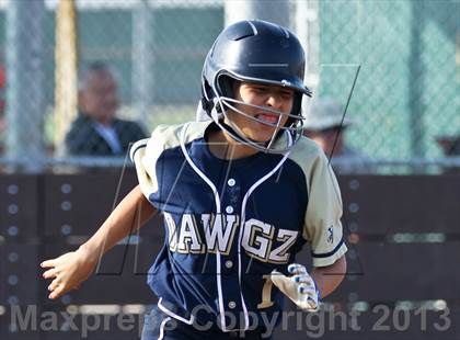 Thumbnail 2 in North vs Golden Valley (Mira Monte Invitational) photogallery.