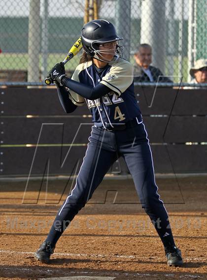 Thumbnail 1 in North vs Golden Valley (Mira Monte Invitational) photogallery.