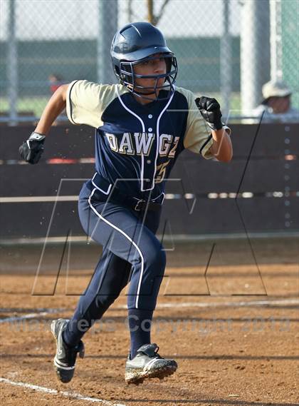 Thumbnail 3 in North vs Golden Valley (Mira Monte Invitational) photogallery.