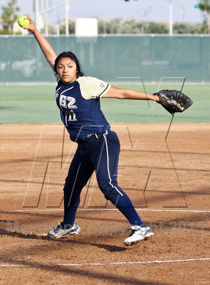 Thumbnail 2 in North vs Golden Valley (Mira Monte Invitational) photogallery.
