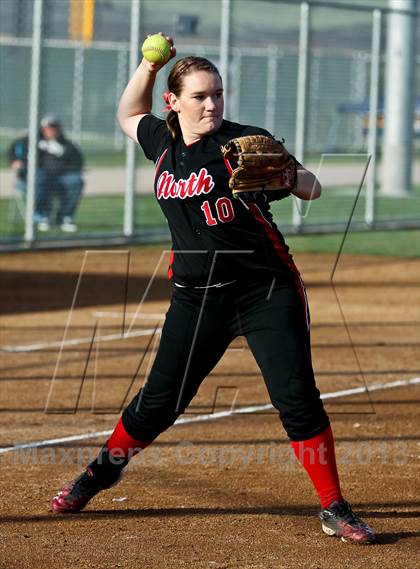 Thumbnail 2 in North vs Golden Valley (Mira Monte Invitational) photogallery.