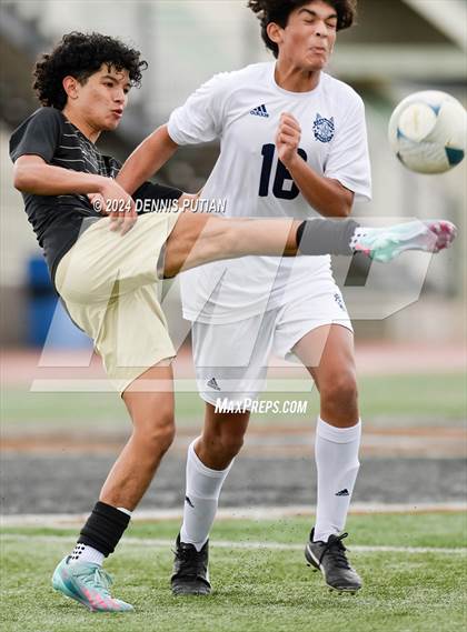 Thumbnail 3 in Carlmont @ Archbishop Mitty (CIF CCS Quarterfinals) photogallery.