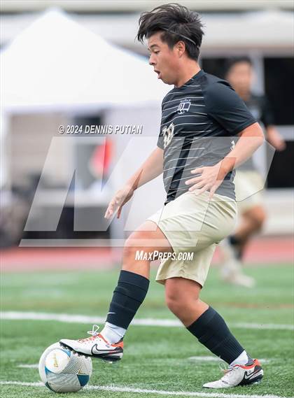 Thumbnail 2 in Carlmont @ Archbishop Mitty (CIF CCS Quarterfinals) photogallery.