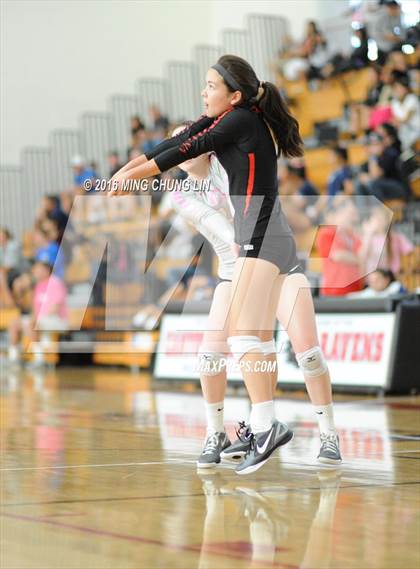 Thumbnail 3 in Carlsbad vs. Village Christian (HUDL SoCal Invite) photogallery.