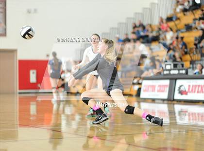 Thumbnail 2 in Carlsbad vs. Village Christian (HUDL SoCal Invite) photogallery.
