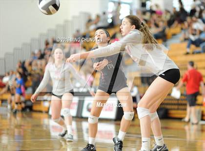 Thumbnail 1 in Carlsbad vs. Village Christian (HUDL SoCal Invite) photogallery.