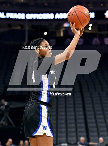 Thumbnail 3 in Windward vs. Salesian College Preparatory (CIF State D1 Final) photogallery.