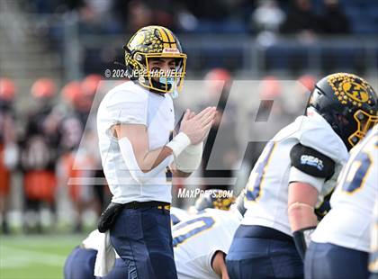 Thumbnail 2 in Kirtland vs. Coldwater (OHSAA Division 6 Final) photogallery.