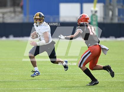 Thumbnail 2 in Kirtland vs. Coldwater (OHSAA Division 6 Final) photogallery.