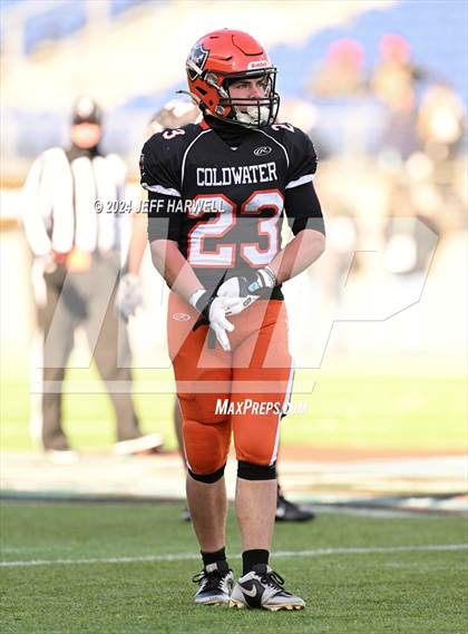 Thumbnail 2 in Kirtland vs. Coldwater (OHSAA Division 6 Final) photogallery.