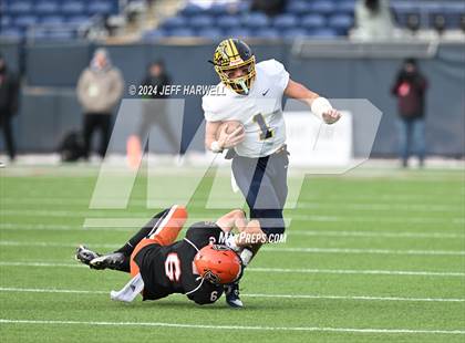 Thumbnail 2 in Kirtland vs. Coldwater (OHSAA Division 6 Final) photogallery.