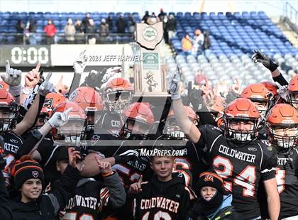 Thumbnail 2 in Kirtland vs. Coldwater (OHSAA Division 6 Final) photogallery.